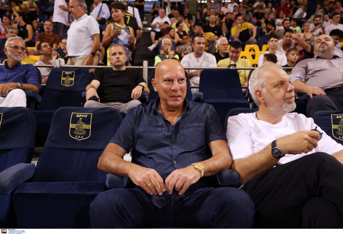 Ο Άρης προσκάλεσε τον Νίκο Γκάλη για να παρευρεθεί στον αγώνα με τους Τάουερς Αμβούργου