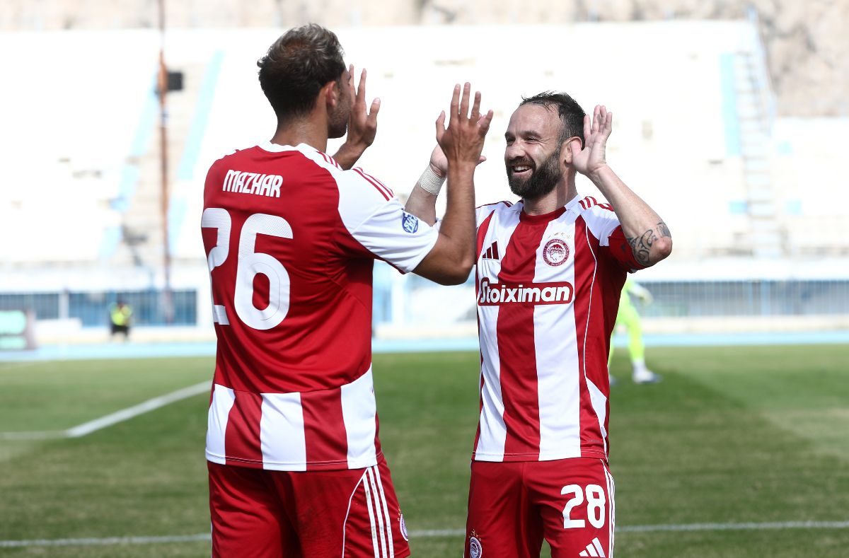 Τα δύο γκολ του Βαλμπουενά με τον Ολυμπιακό Β΄και τι έκανε μετά την εξαιρετική του εκτέλεση φάουλ (vids)