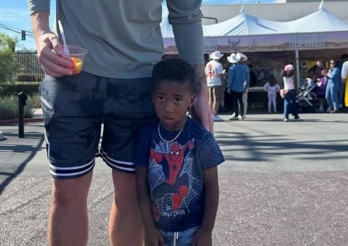 Απίστευτο και όμως αληθινό: Θαυμάστρια του Ντόντσιτς «ικέτεψε» το παιδί της για να φωτογραφηθεί μαζί του και αυτή ήταν η αντίδραση του Λούκα (pic)