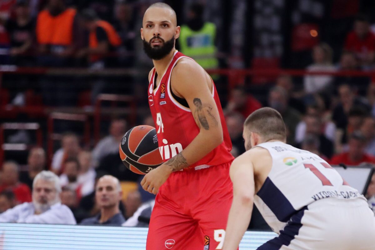 Ολυμπιακός: Πρόβλημα με Φουρνιέ – Αμφίβολος ενόψει Dubai BC