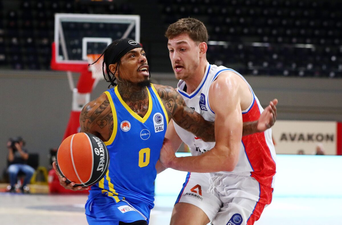 Με αδιανόητο δεύτερο ημίχρονο το Περιστέρι επιβλήθηκε του Πανιωνίου στην «πρώτη» του Ξανθόπουλου ως προπονητής