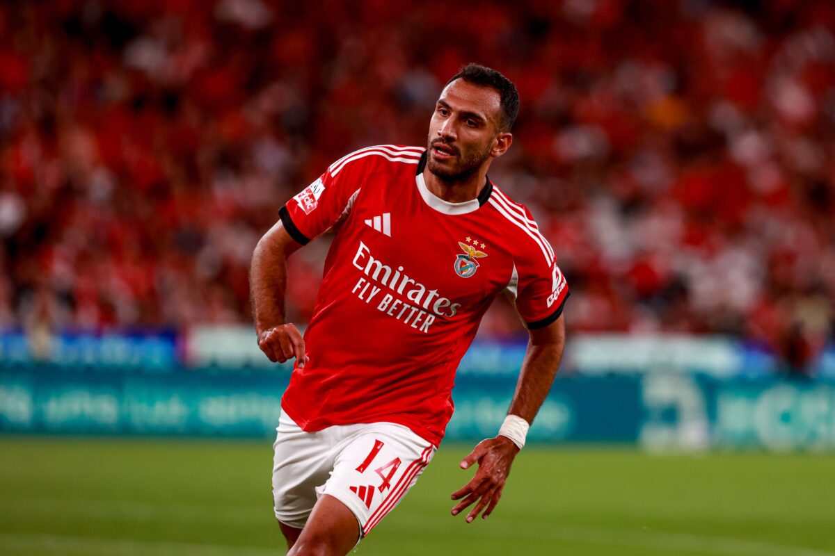 Μουρίνιο: Αποθέωση για Παυλίδη και «στοπ» στα σενάρια για Μπενζεμά