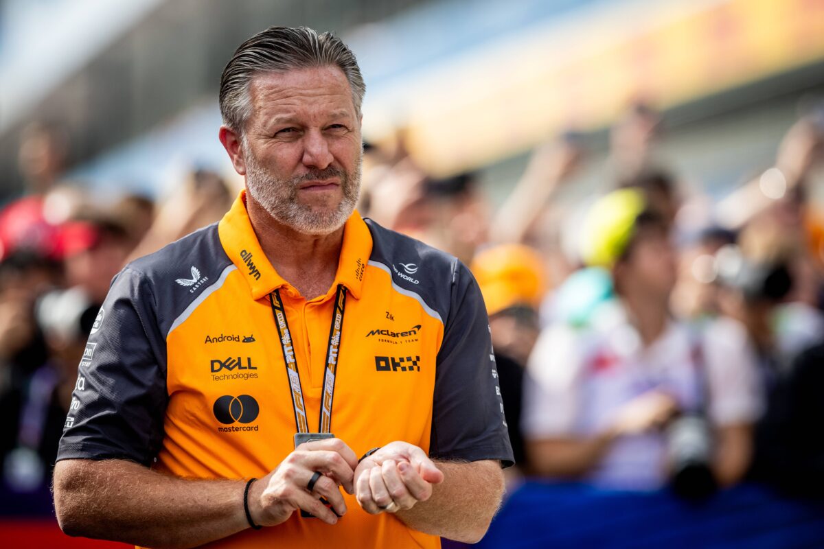 «Ερασιτεχνική οδήγηση»: Σκληρή κριτική από τον Μπράουν στον Χούλκενμπεργκ για την εγκατάλειψη Πιάστρι – Νόρις