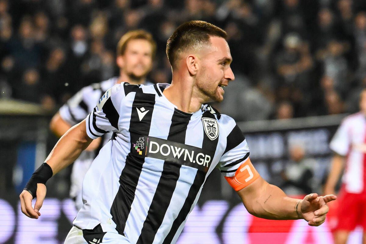 Ο Αντρίγια Ζίβκοβιτς στο ΠΑΟΚ - Ολυμπιακός