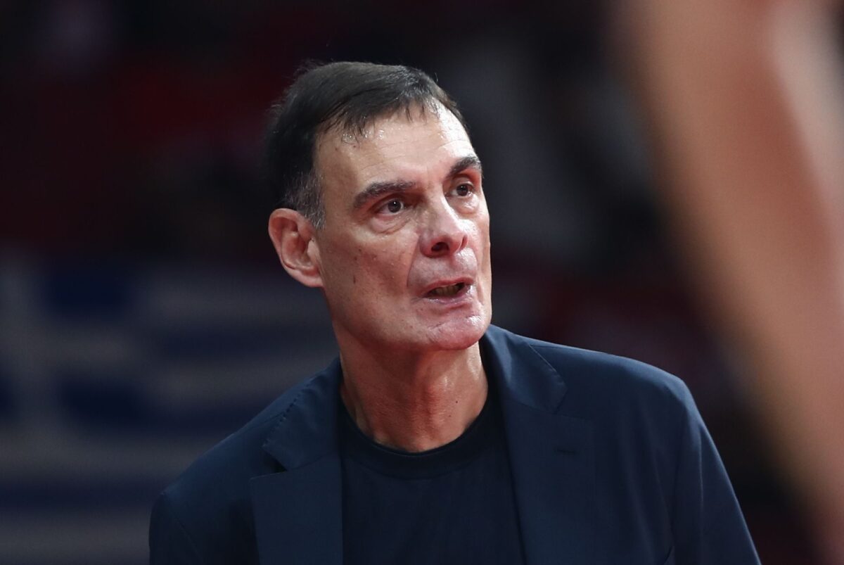 Ο Μπαρτζώκας εξήγησε τους λόγους που έφεραν την ήττα του Ολυμπιακού από την Εφές