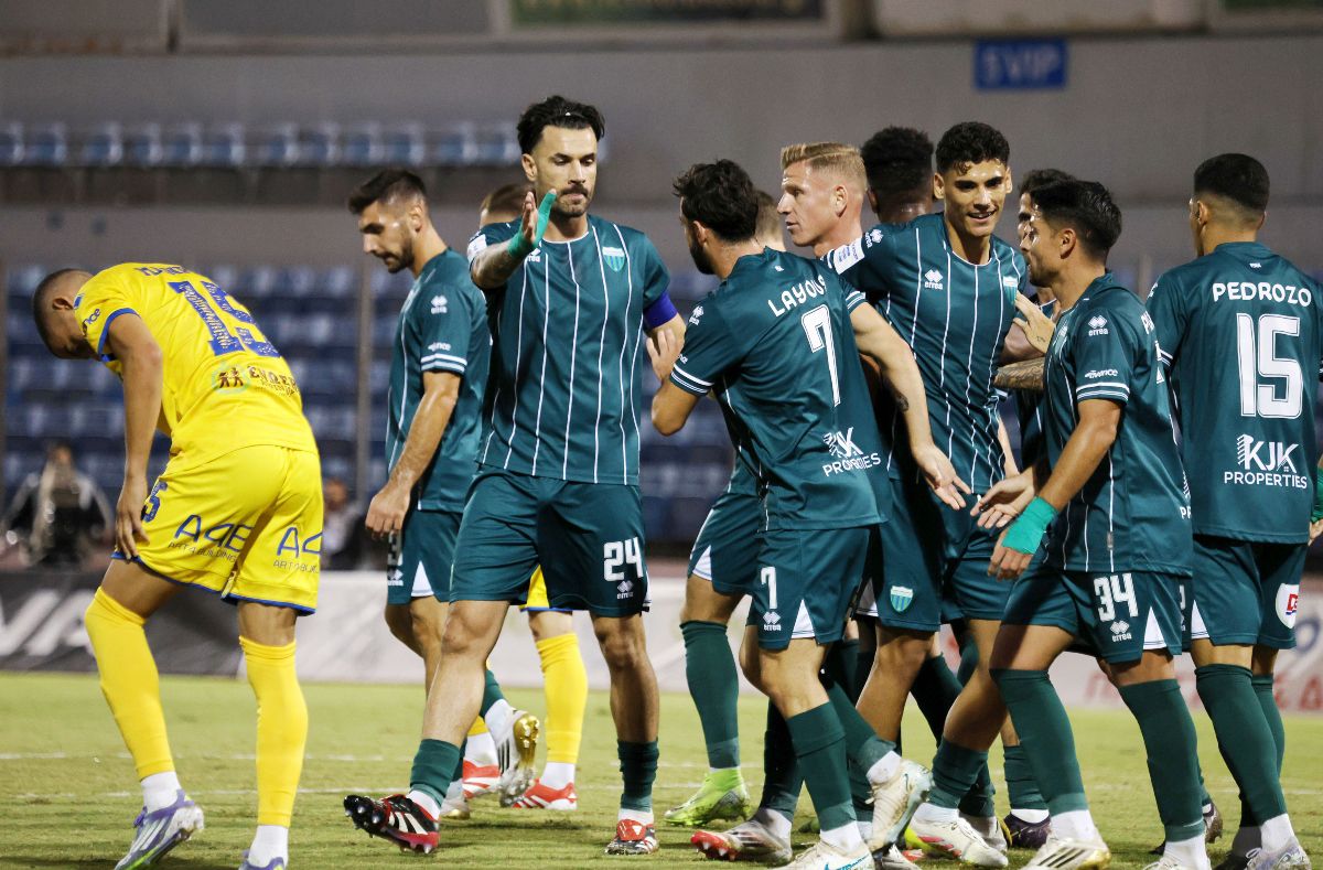 Πάρτι του Λεβαδειακού με καλεσμένο τον απογοητευτικό Παναιτωλικό