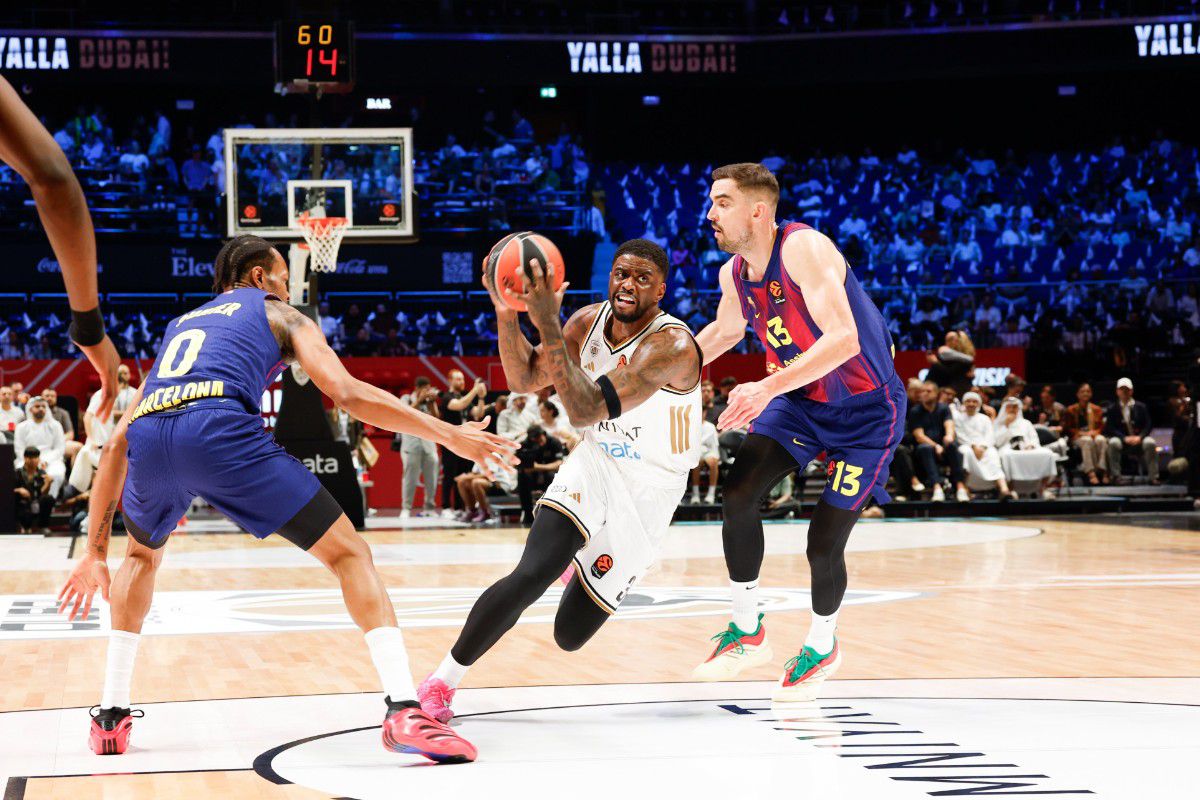 Σούπερ Dubai BC με μπροστάρηδες Πετρούσεφ και Μπέικον – Πέρασε το εμπόδιο της Μπαρτσελόνα