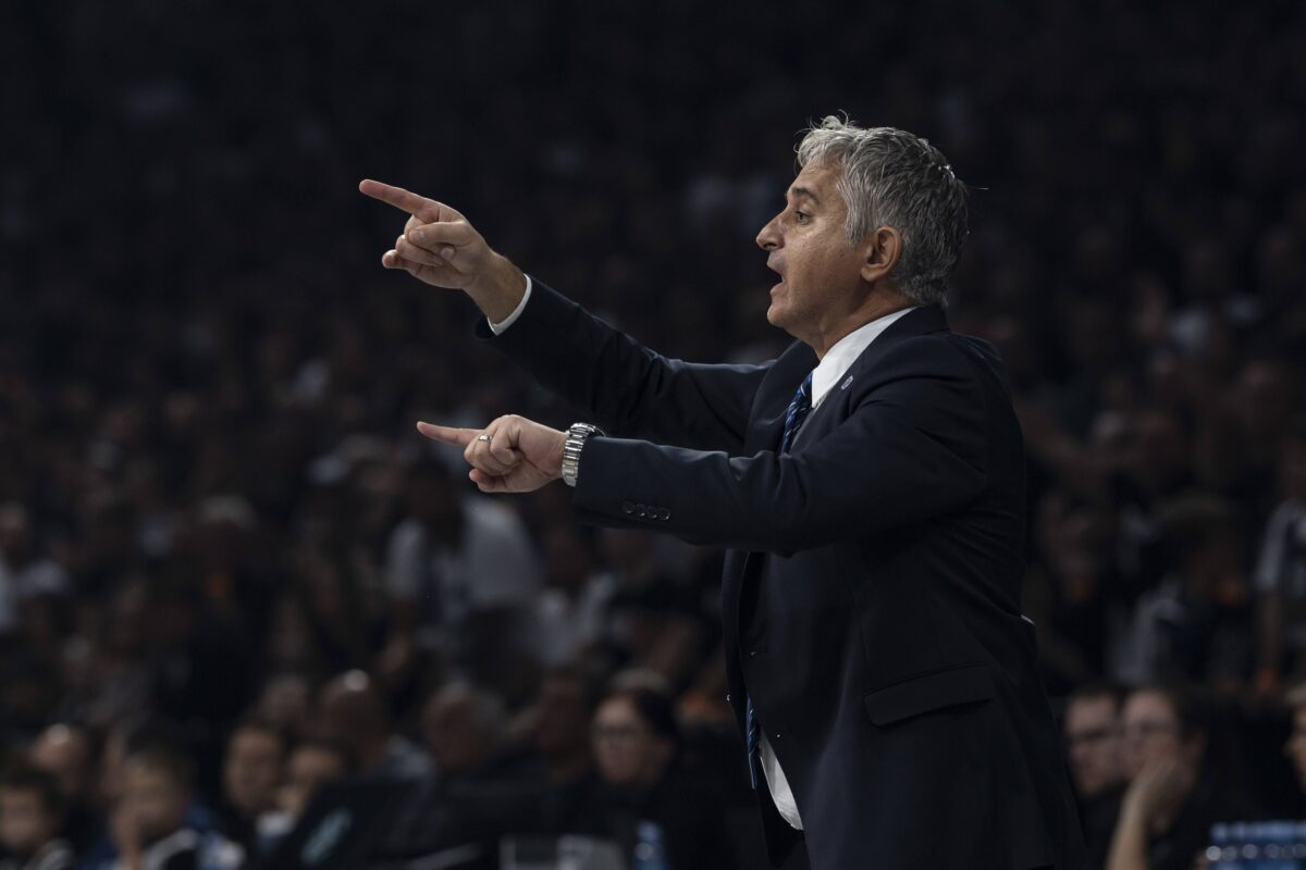 Κοκόσκοφ: «Δύσκολος εκτός έδρας αγώνας με τον Ολυμπιακό»