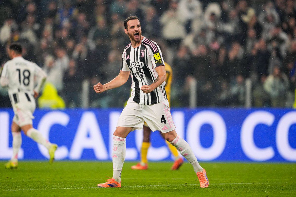 Η Κόμο με γκολ Δουβίκα νίκησε και ανέβηκε στην τετράδα – Νίκες και για Γιουβέντους, Ρόμα