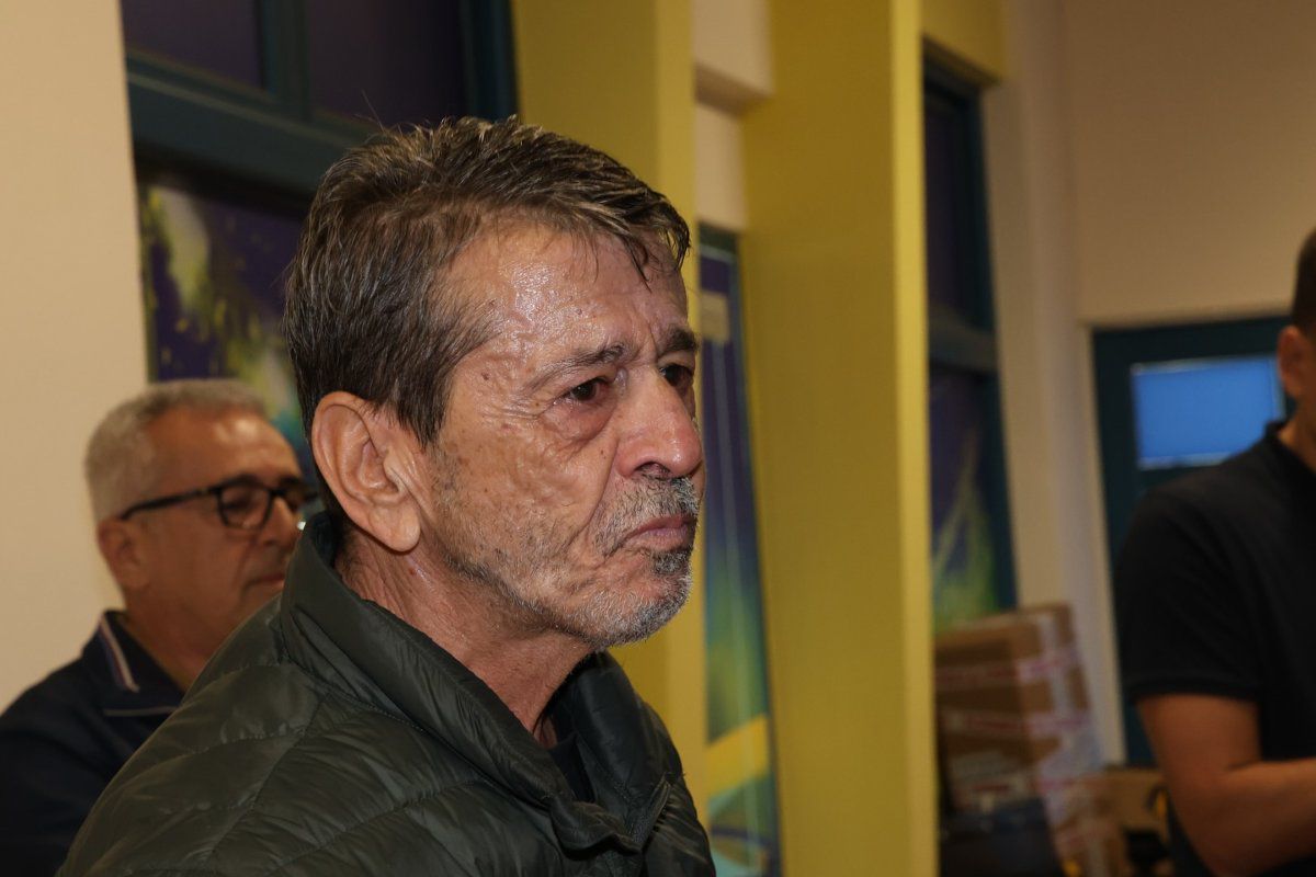 Συγκλονιστικές στιγμές στο «αντίο» του Πετράκη στον Παναιτωλικό – Τα δάκρυα και όσα ειπώθηκαν (vid)