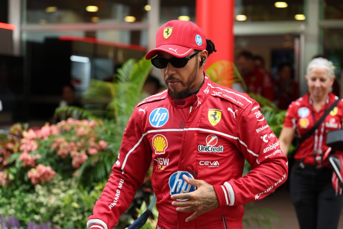 Ο Χάμιλτον απέφυγε την ποινή στη Σιγκαπούρη