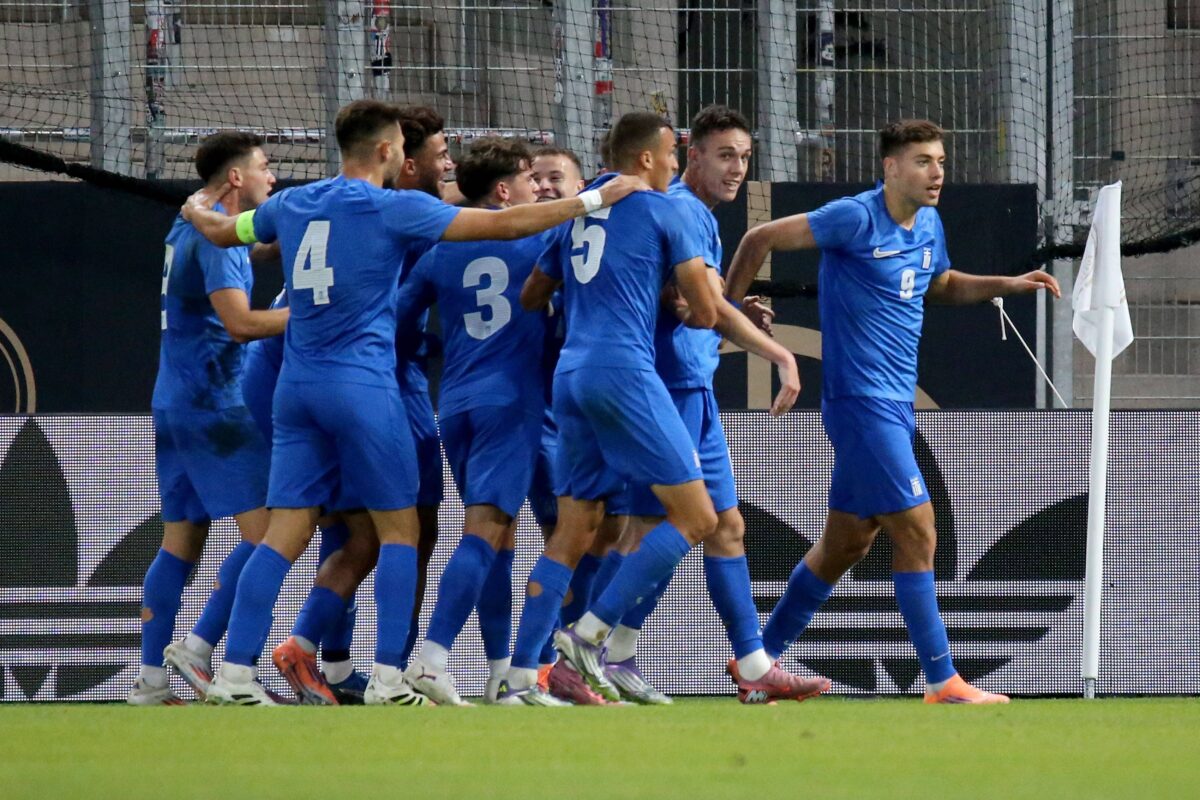 Με «λυτρωτή» τον Τζίμα η Εθνική Ελπίδων πέρασε από τη Λετονία για το 3/3