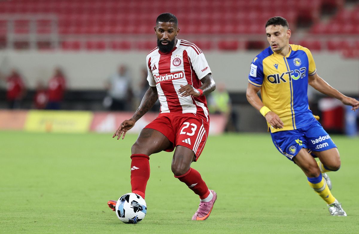 Ρεαλιστικός στόχος η Μπαρτσελόνα για τον Ροντινέι