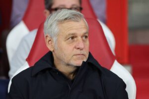 O προπονητής της Λιλ, Ζενεσιό
