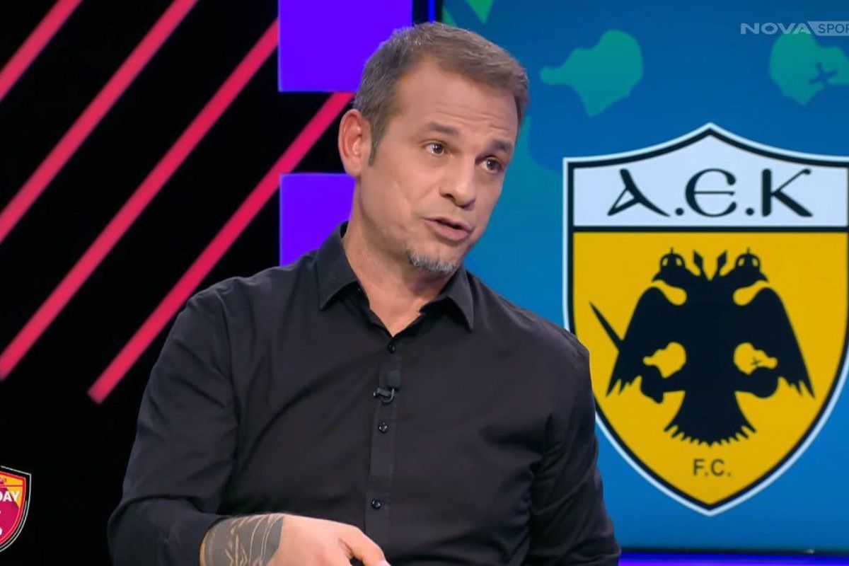 Ντέμης Νικολαΐδης