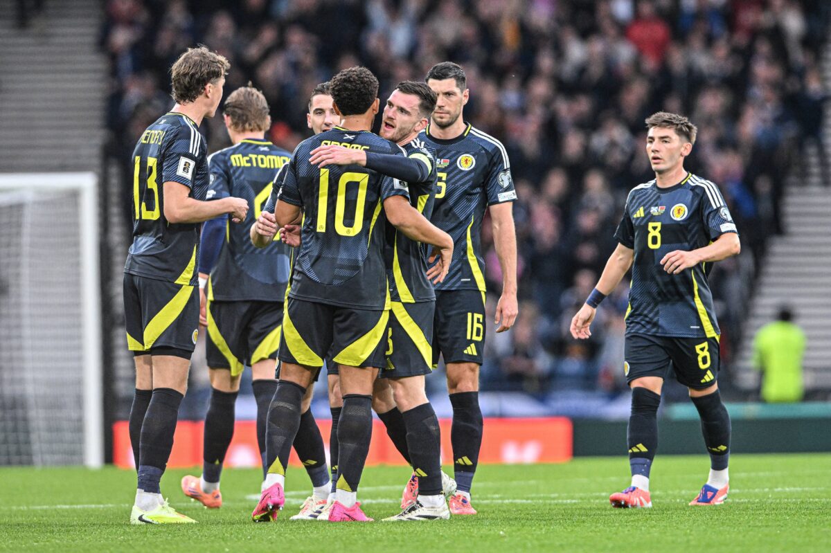 Δύσκολη νίκη για τη Σκωτία επί της Λευκορωσίας