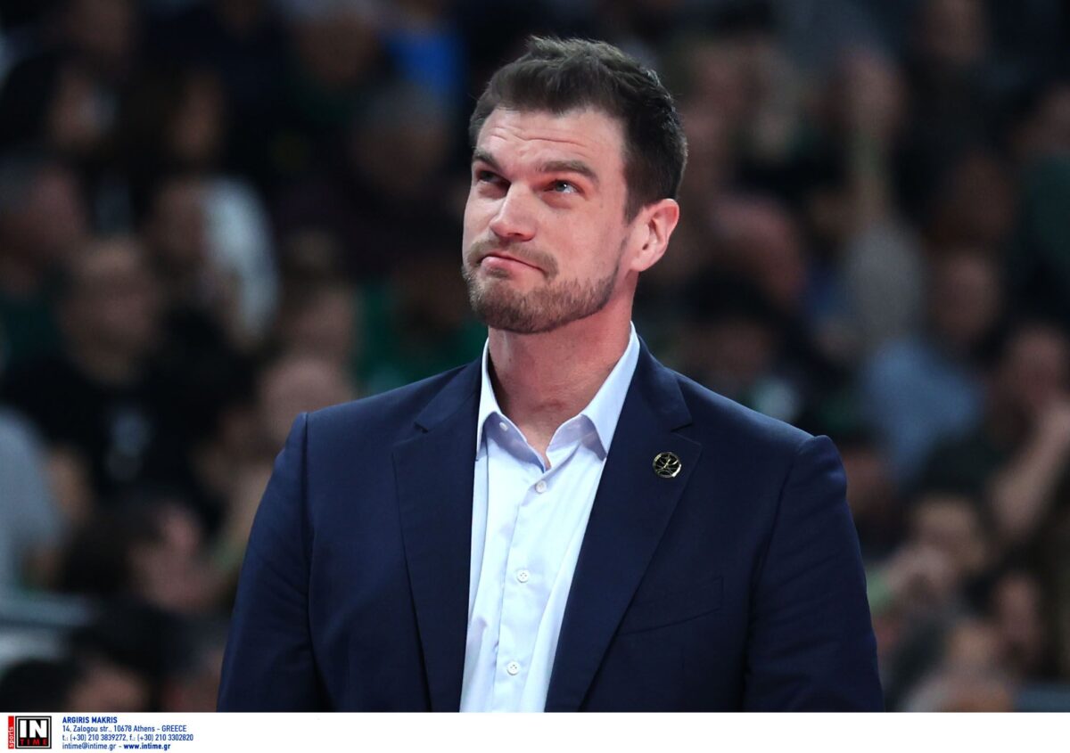 Ο Τιάγκο Σπλίτερ αναλαμβάνει προσωρινά χρέη πρώτου προπονητή στους Πόρτλαντ Τρέιλ Μπλέιζερς