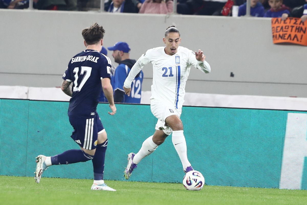 Στο γήπεδο για το Ελλάδα-Σκωτία ο Μανωλάς, χαιρέτησε τους διεθνείς μας (pic)