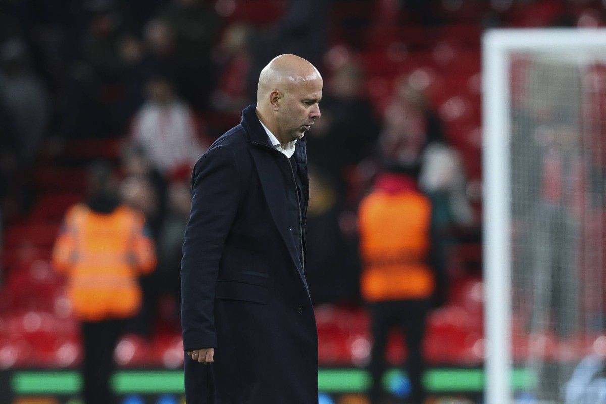 Ο Σλοτ μπορεί να απολυθεί από τη Λίβερπουλ στα επόμενα 2-3 παιχνίδια σύμφωνα με τους Ολλανδούς