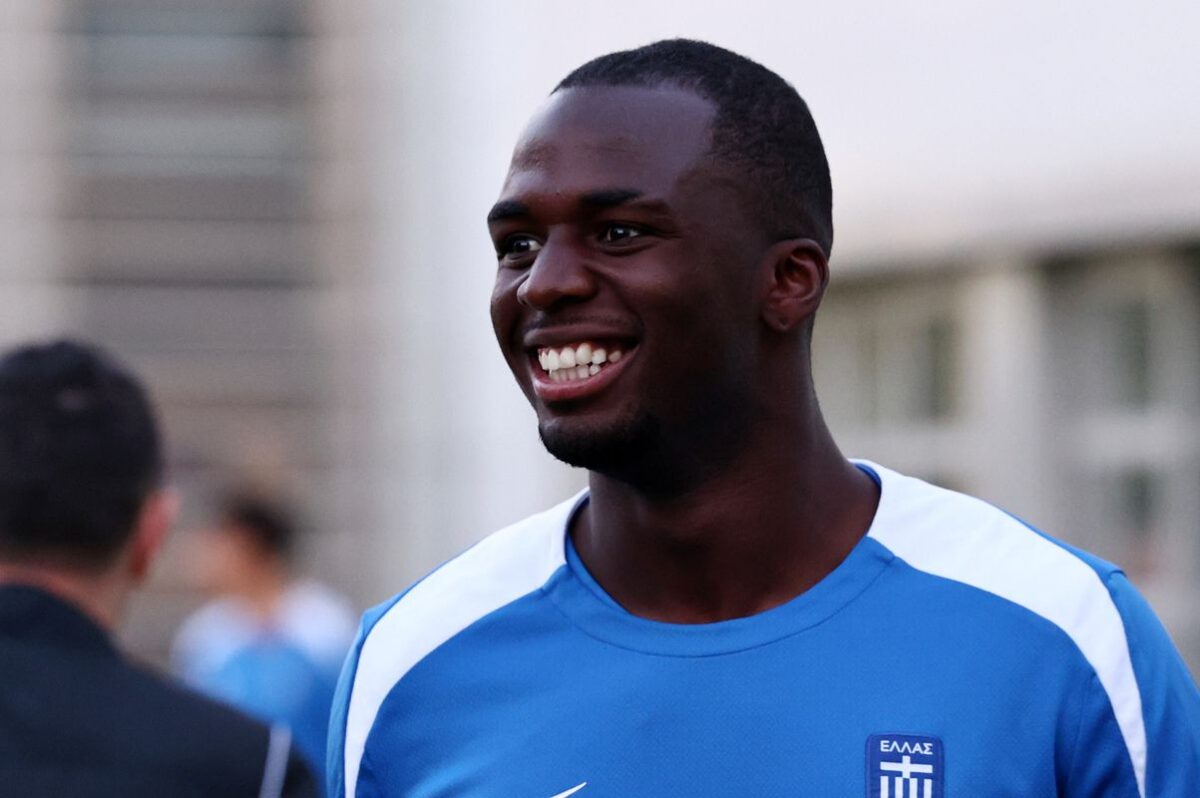 Η… ανάκριση της Εθνικής σε Τεττέη, Κωστούλα και Τριάντη (vid)