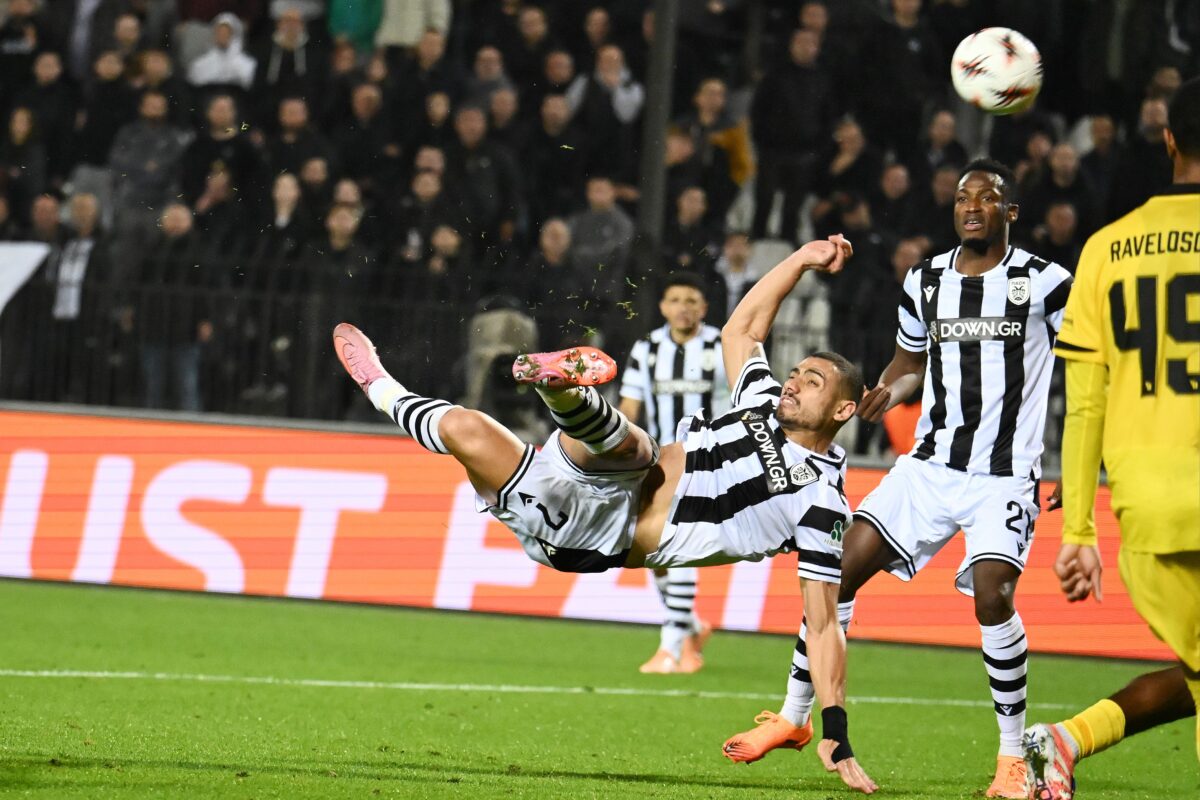 ΠΑΟΚ - Γιουνγκ Μπόις