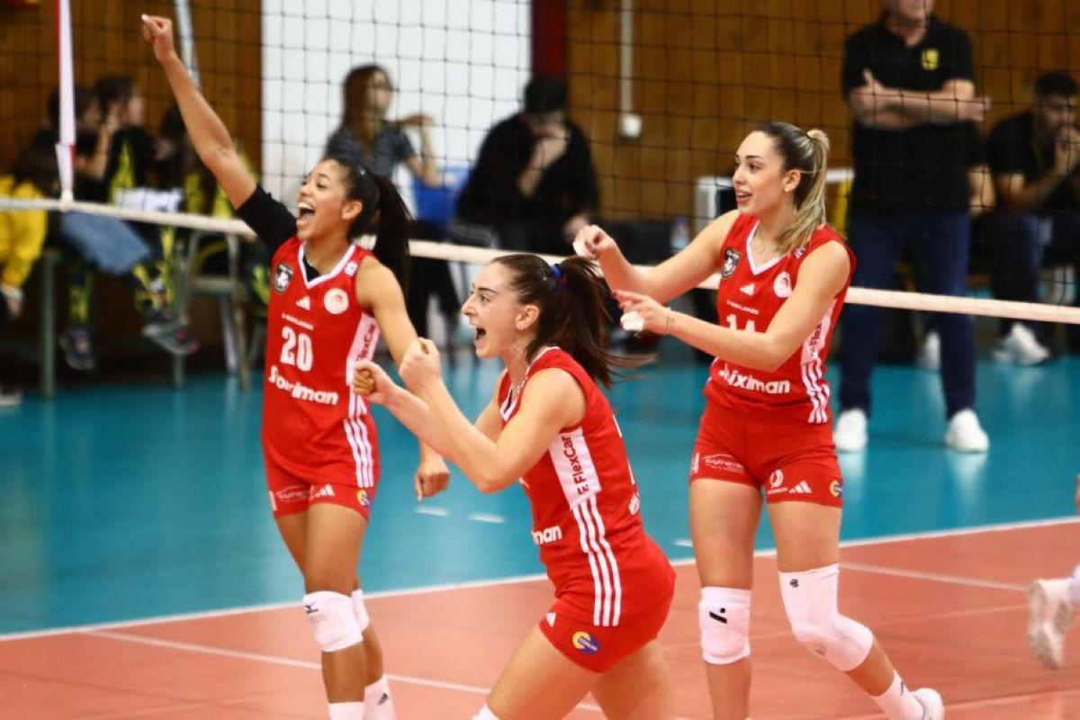 Ιστορική πρόκριση του Ολυμπιακού στους ομίλους του Champions League στο βόλεϊ γυναικών
