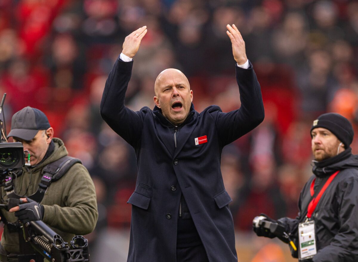 Σε αναζήτηση λύσεων ο Σλοτ για την αγωνιστική κρίση της Λίβερπουλ εν μέσω κρίσης