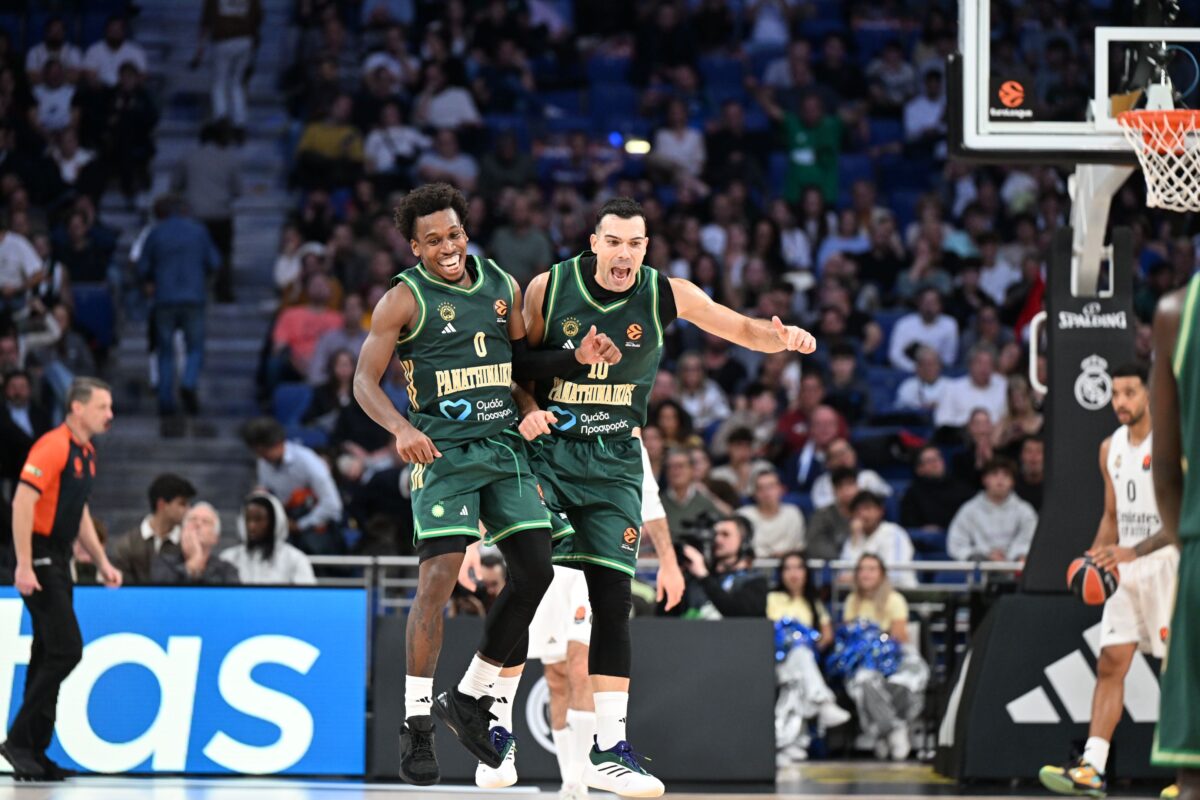 Τι Τζέι Σορτς - Κώστας Σλούκας