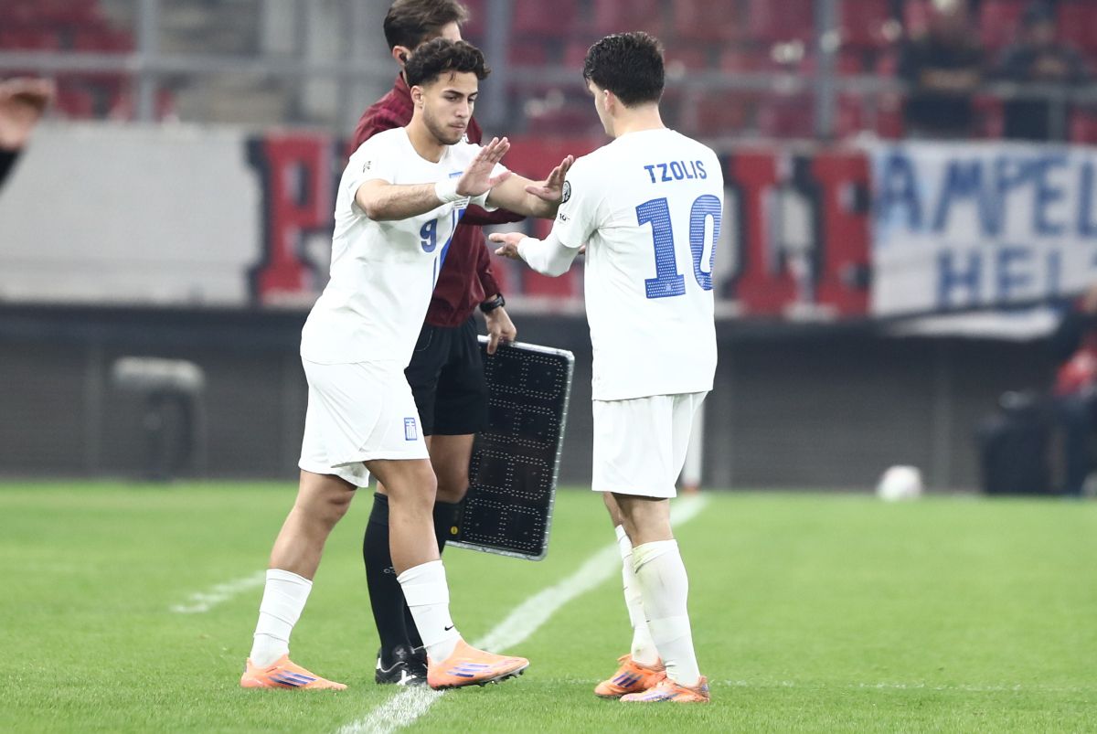 Ντεμπούτο Κωστούλα στο Ελλάδα-Σκωτία (pic)