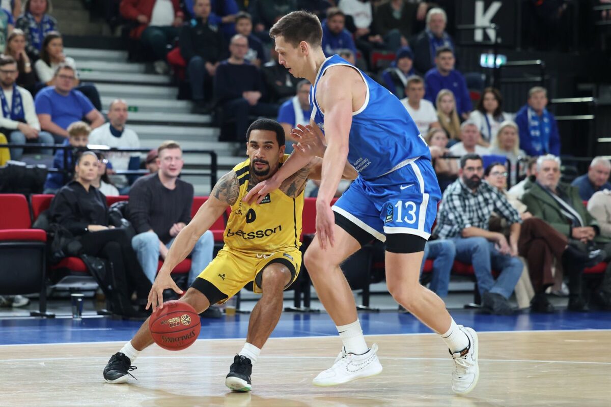 Σπουδαίο διπλό για τον Άρη στην Λιθουανία με καταπληκτικούς Νουά και Τζόουνς και «υπογραφή» Μήτρου-Λόνγκ