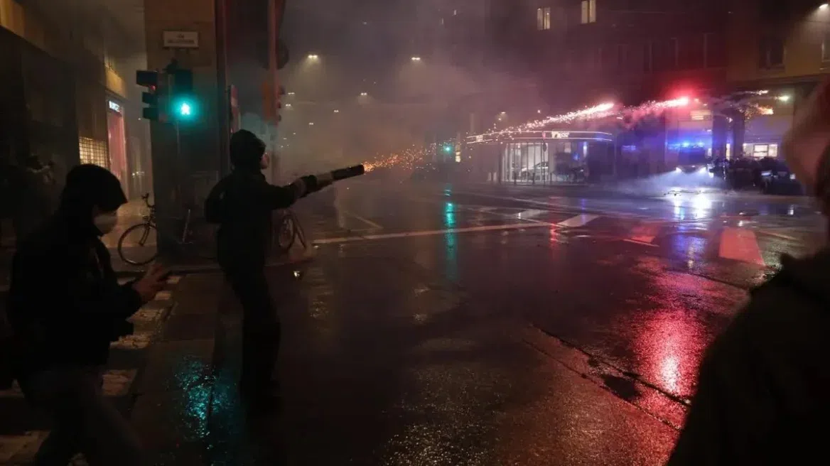 Χάος στη Μπολόνια πριν το Βίρτους – Μακάμπι (vid, pics)