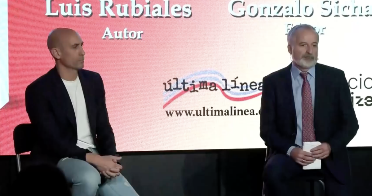 Οικογενειακές Ιστορίες για τον Ρουμπιάλες: Η επίθεση με αυγά στην παρουσίαση του βιβλίου του είχε δράστη τον… θείο του! (vid)