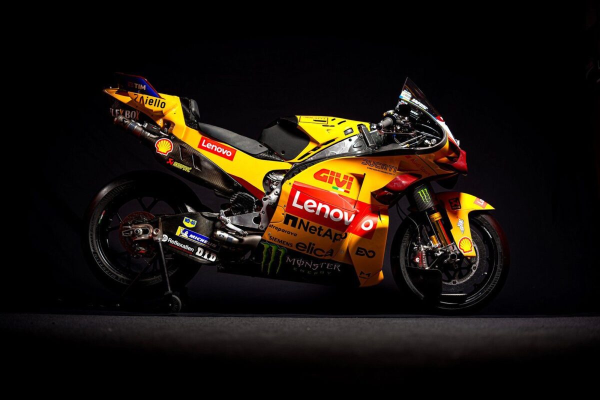 Ειδικός χρωματισμός Ducati για τις δοκιμές της Βαλένθια