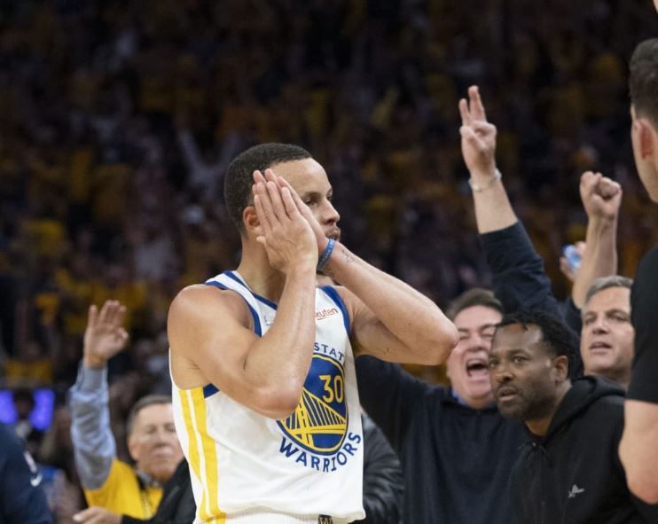 Άνετη νίκη για τους Ουόριορς επί των Πέλικανς