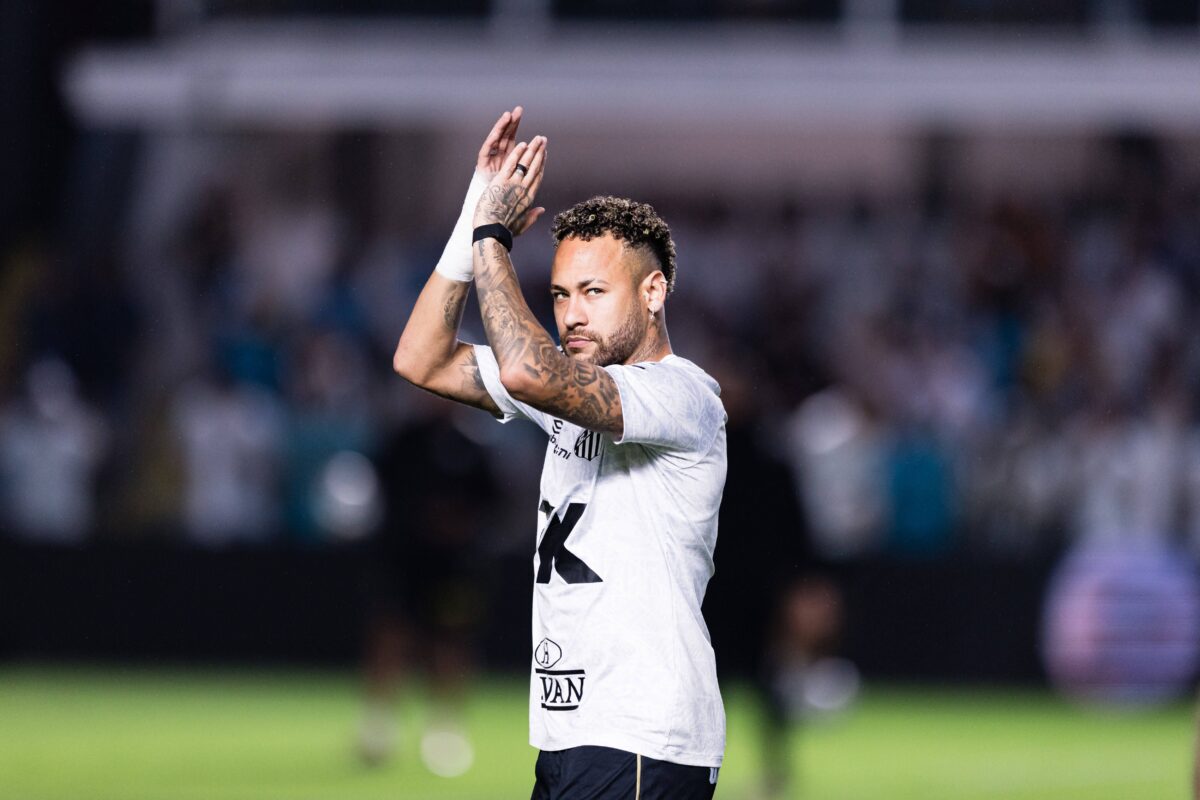 Ο Αντσελότι προειδοποιεί τον Νεϊμάρ ενόψει Μουντιάλ