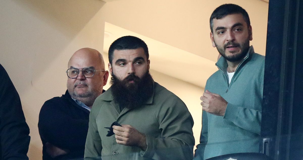 Στην Τούμπα για το ΠΑΟΚ-Γιούνγκ Μπόις ο Νίκος Σαββίδης