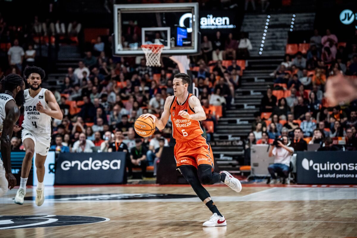 Πλήγμα για τη Βαλένθια: Εκτός με Παναθηναϊκό ο Λόπεθ-Αροστέγκι