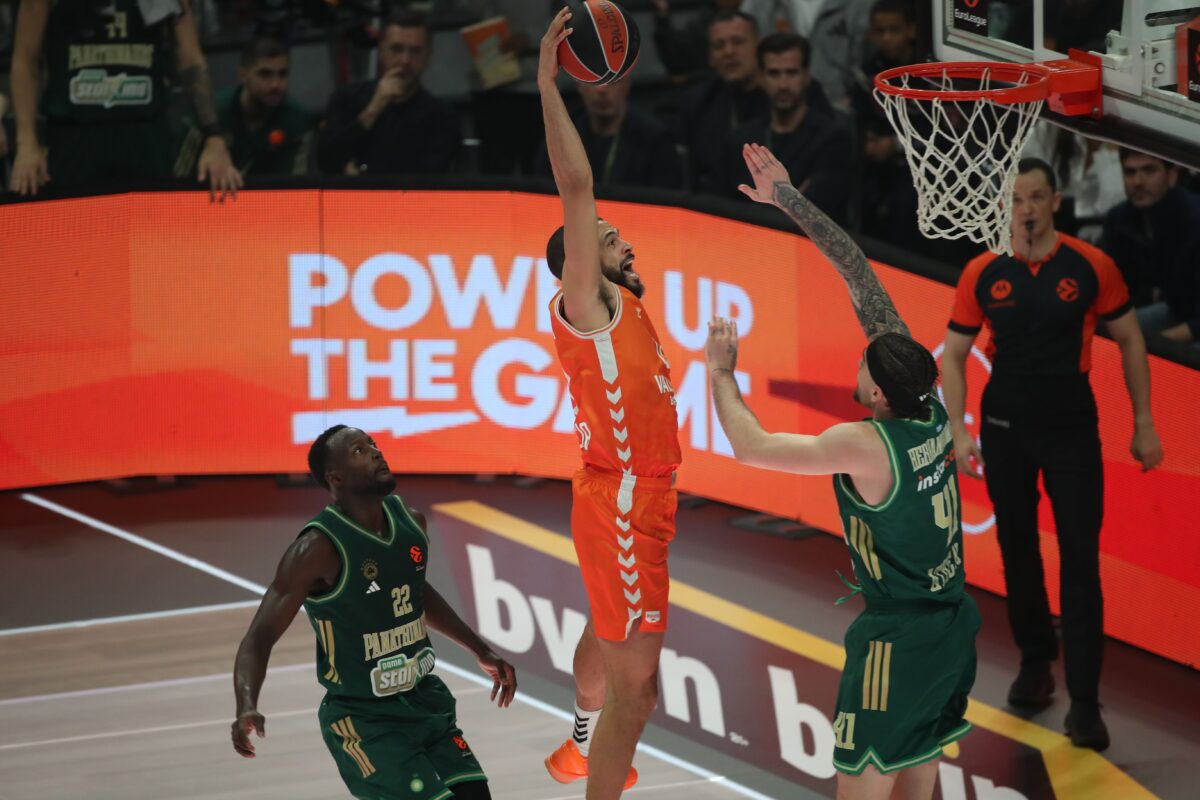 Το εντυπωσιακό κάρφωμα του Τόμπσον στην κορυφή του Top-10 (vid)