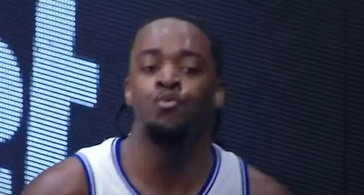 Απίστευτη στιγμή στο Ιβανώφειο – Ο Φάντερμπερκ έστειλε «φιλάκια» στον Άντζουσιτς