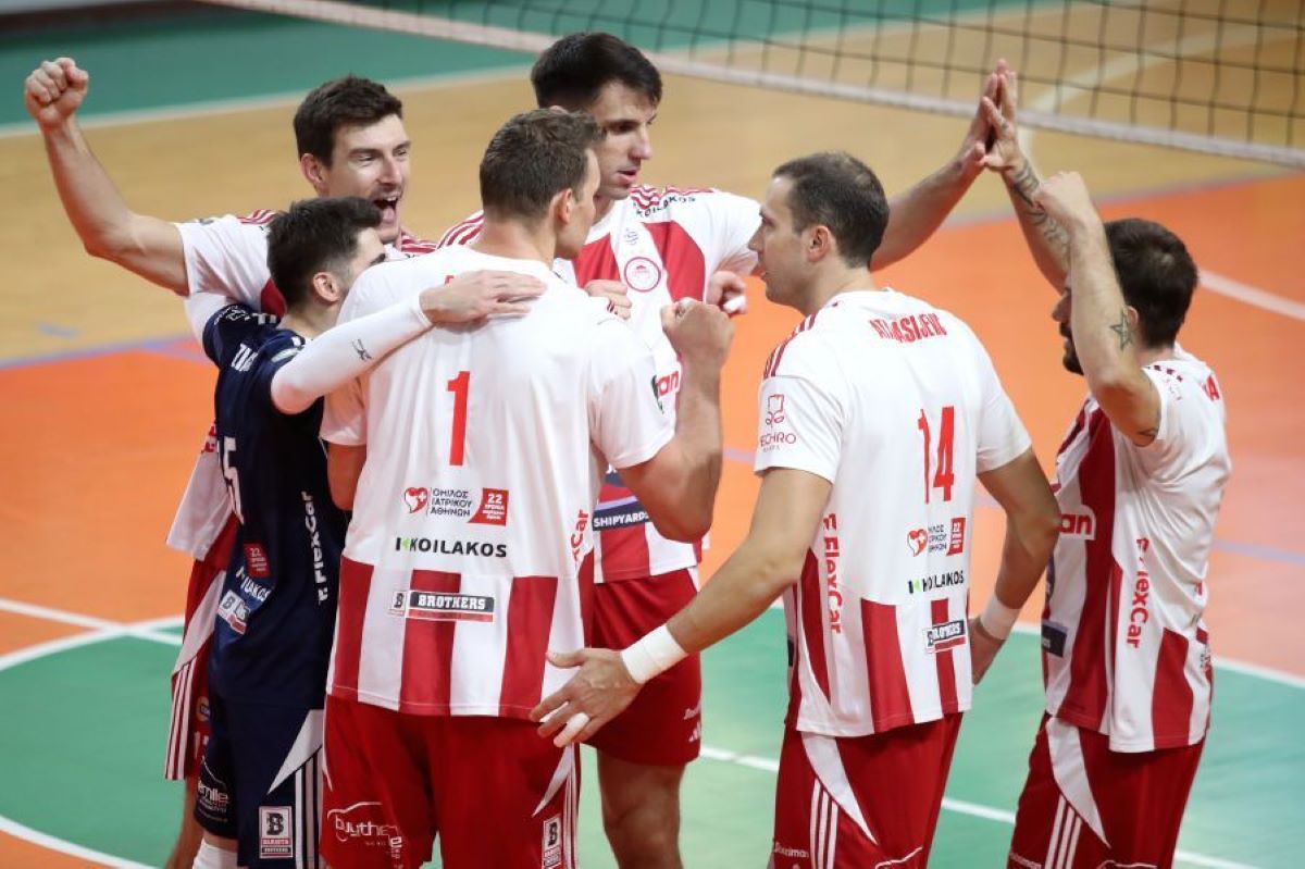 Ο Ολυμπιακός έκαμψε την αντίσταση του Φοίνικα και προκρίθηκε στους ημιτελικούς του League Cup!