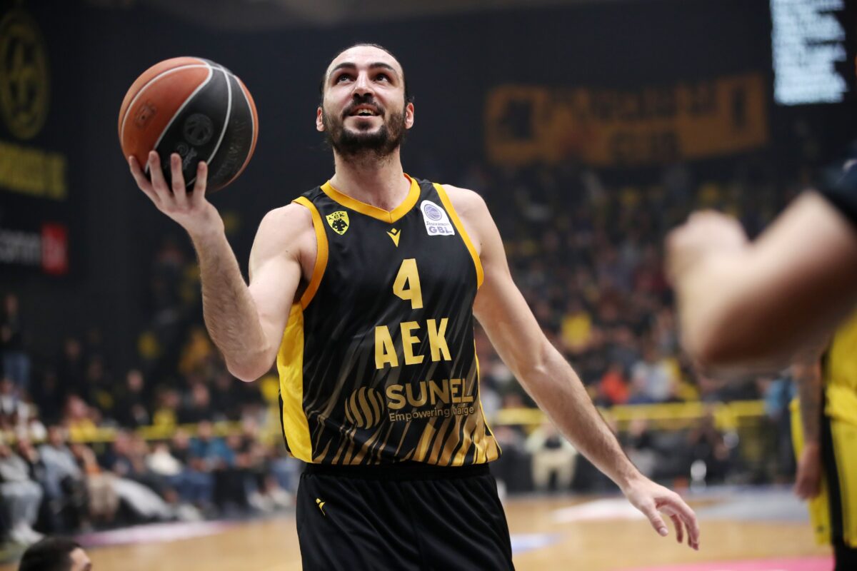 Πονοκέφαλος στην ΑΕΚ με τέσσερις τραυματίες ενόψει Ολυμπιακού