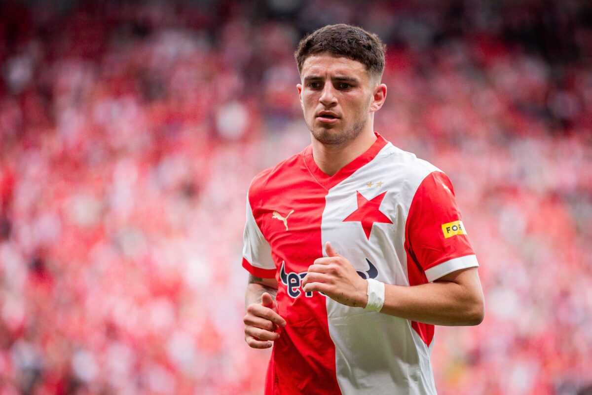 Προπονητής Σλάβια: «Μεγάλο πλήγμα η αποχώρηση του Ζαφείρη, δύσκολα μπορείς να καλύψεις τέτοιο κενό»