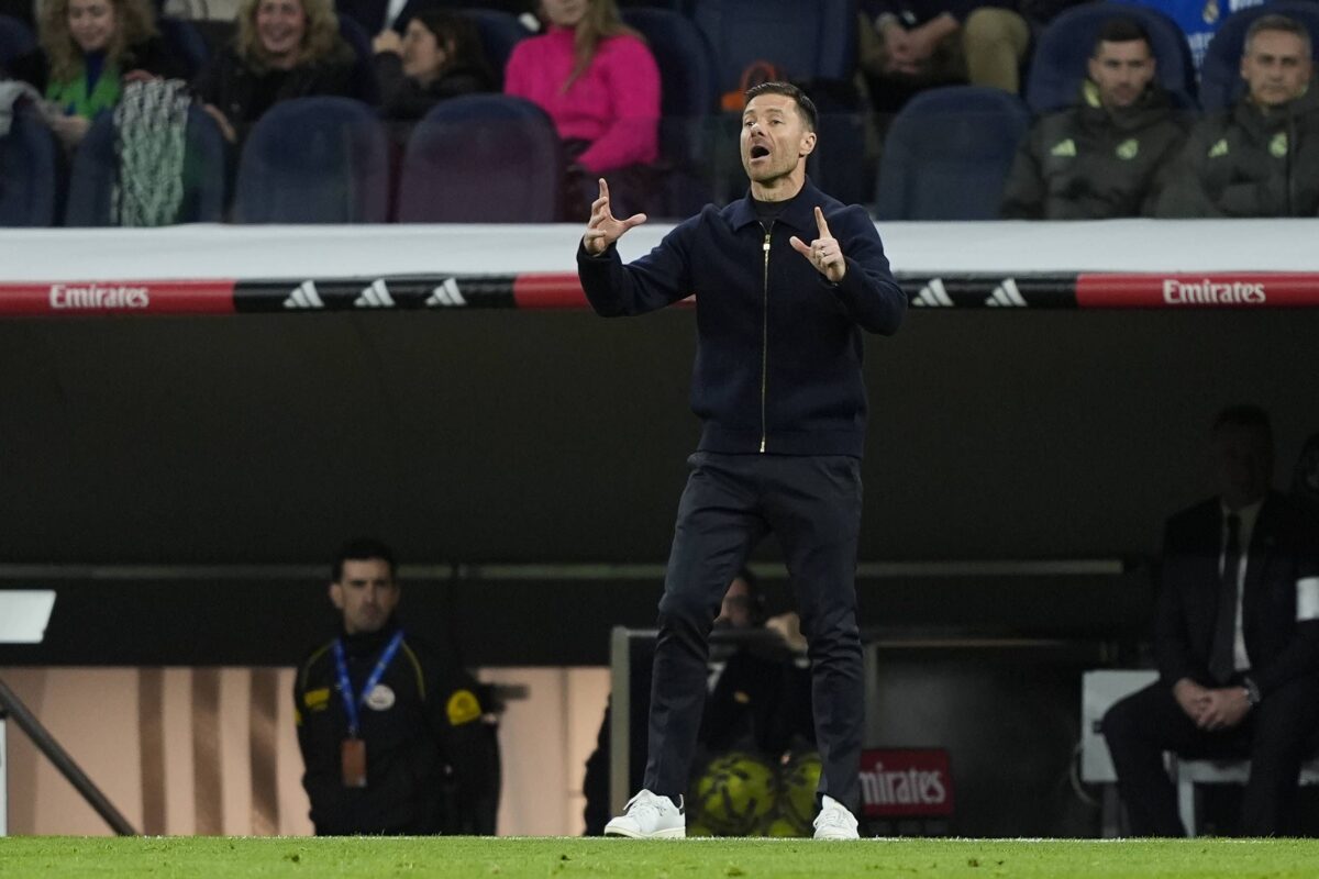 Ο Τσάμπι Αλόνσο ήθελε την παραμονή του Μόντριτς, αλλά ο Πέρεθ όχι