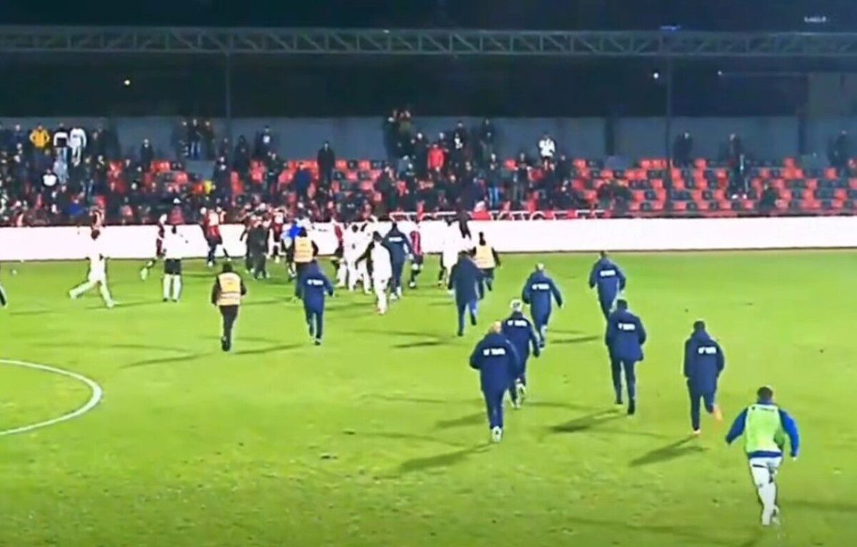 Το ξύλο στο Φλαμουρτάρι - Τέουτα