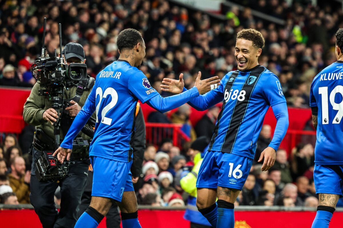 Ιστορικό ρεκόρ για την Μπόρνμουθ στο «Ολντ Τράφορντ»!