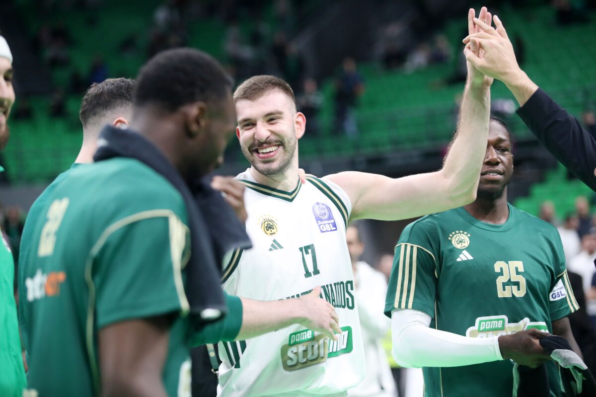 Ρογκαβόπουλος: «Δεν θα σταματήσω να σουτάρω, ακόμα κι αν τα χάνω» (vid)