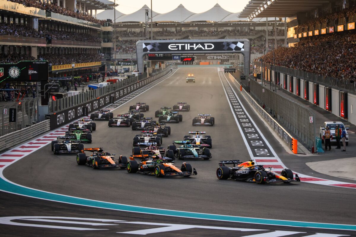 Εκκίνηση GP Άμπου Ντάμπι 2025