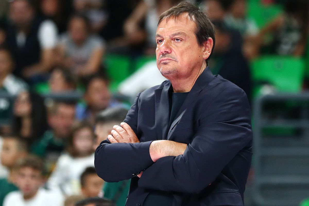 Άταμαν προς Μονέκε: «Κοίτα την ομάδα σου που χάνει!» (vid)