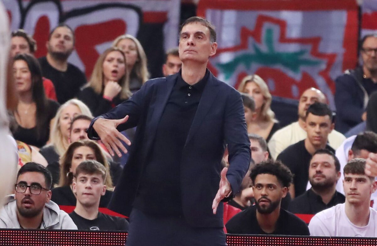 Ξεκάθαρος ο Μπαρτζώκας για την αδυναμία που βλέπει στον Ολυμπιακό