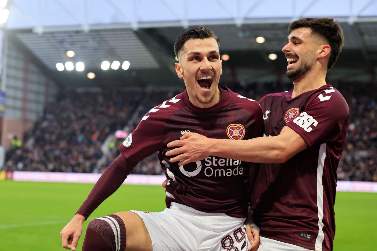 Με ασίστ Κυζιρίδη η Χαρτς άνοιξε το σκορ κόντρα στη Ρέιντζερς (vid)